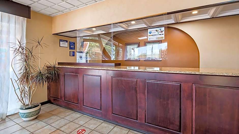 Best Western Thunderbird Motel