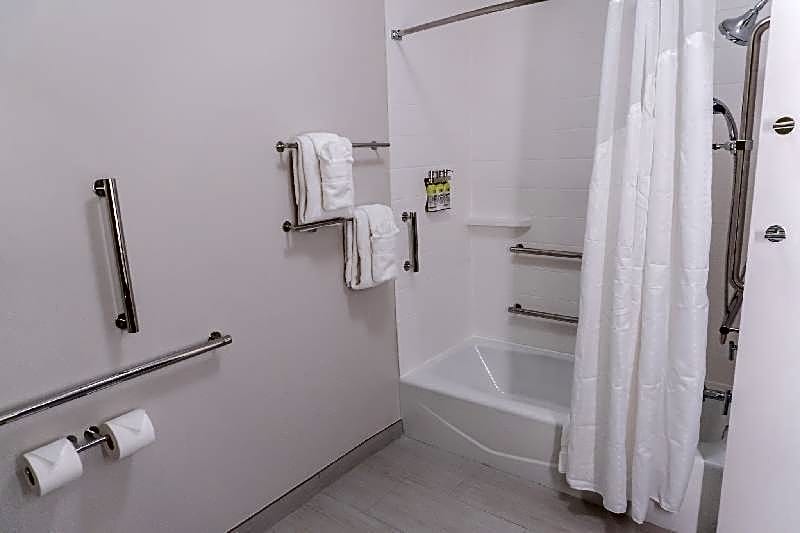 Holiday Inn Express & Suites - Birmingham - Homewood