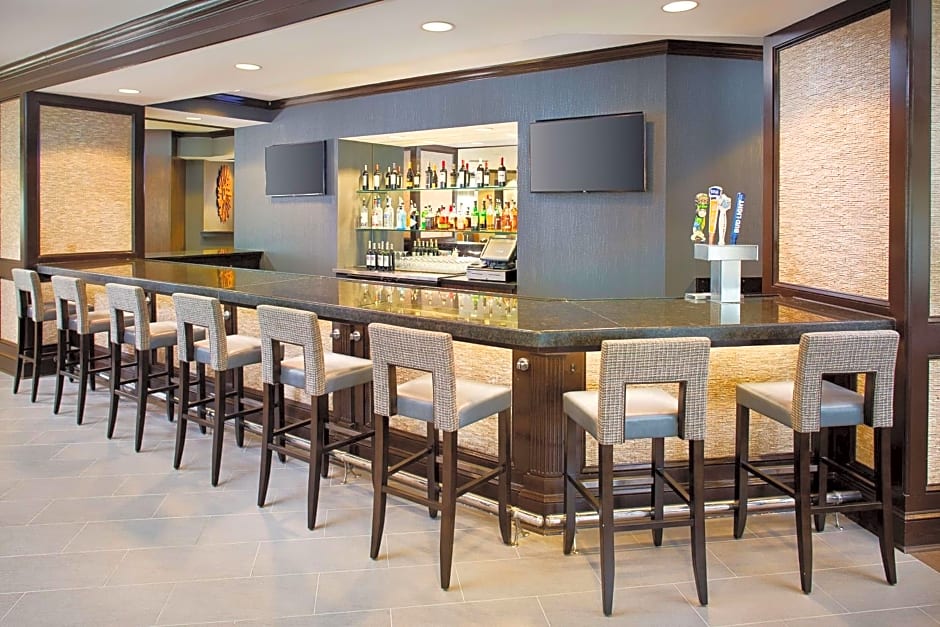 DoubleTree by Hilton Baltimore - BWI Airport