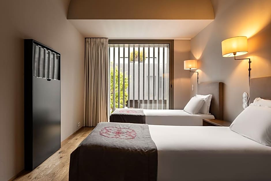 Santa Luzia ArtHotel