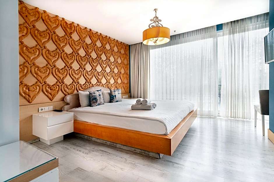 Golden Pars Hotel