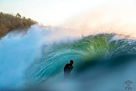 Medewi Secret SurfCamp