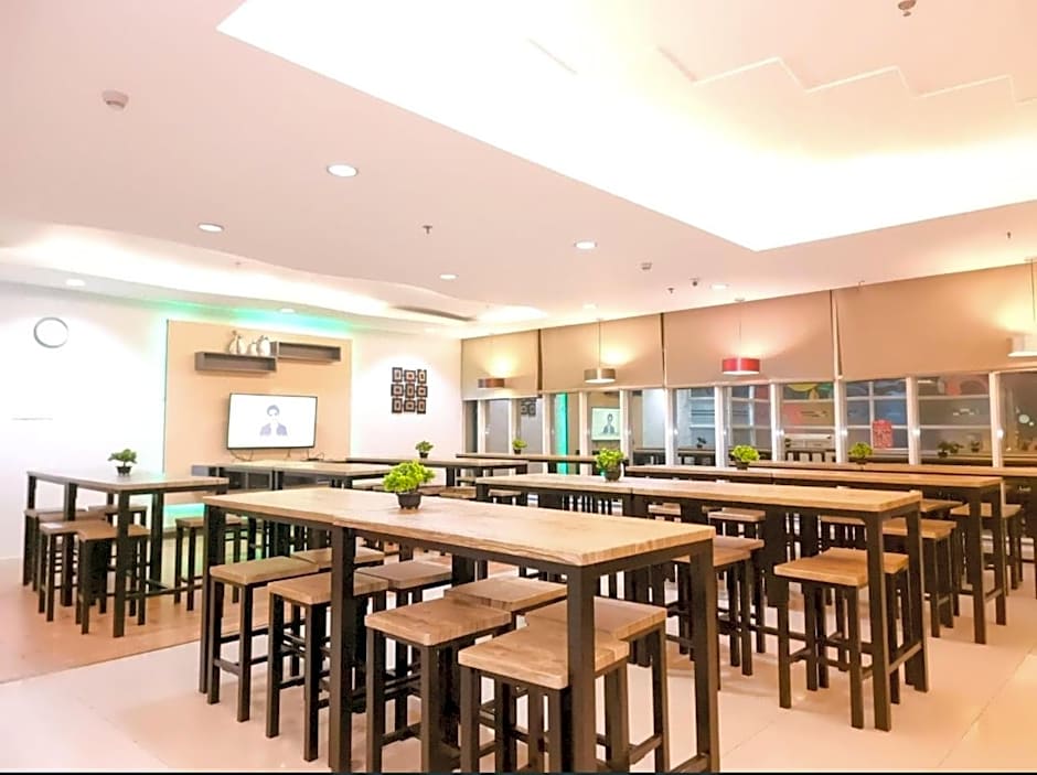 Greenwindows Hotel