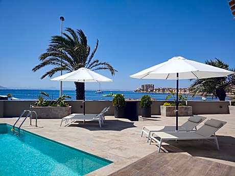 Boutique Beach House, Colina del Emperador