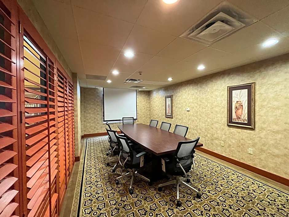 Wingate By Wyndham Peoria