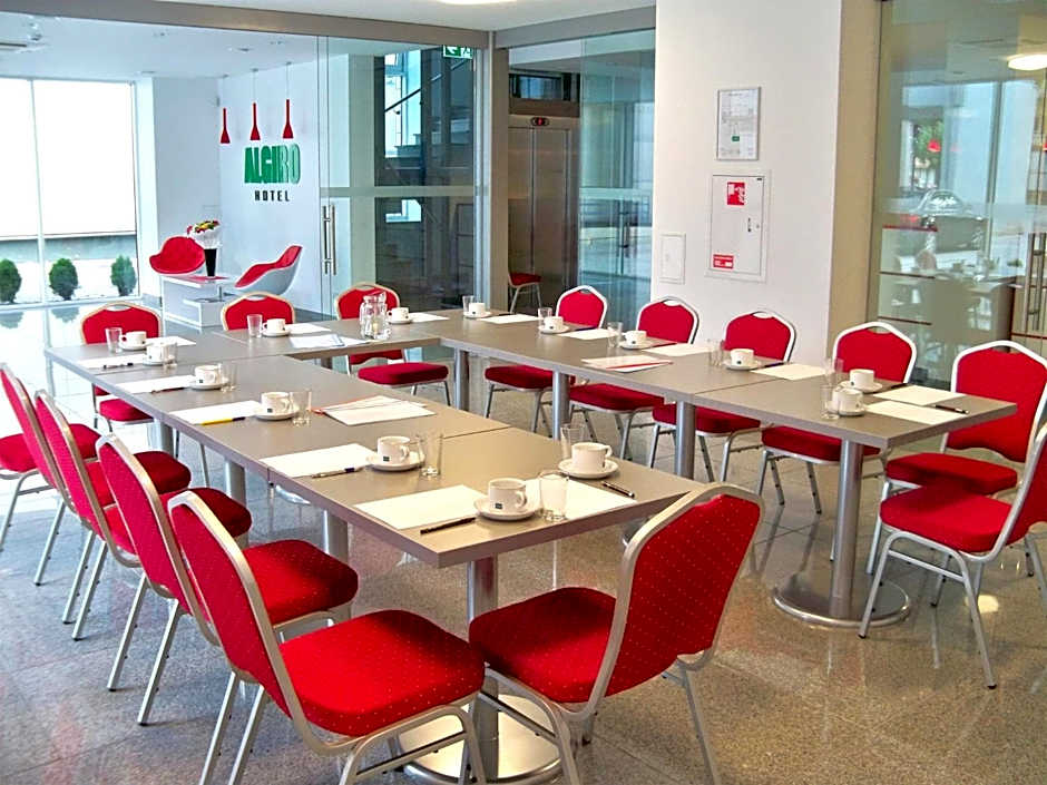 Algiro Hotel