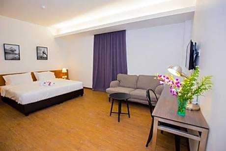 Executive Suite