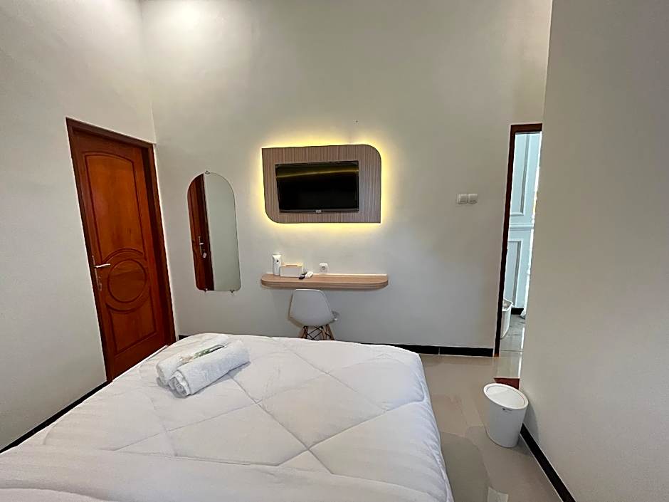 JENGGO Riverside RedPartners Kampung Inggris Pare