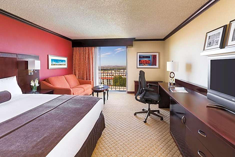 Crowne Plaza Albuquerque By IHG