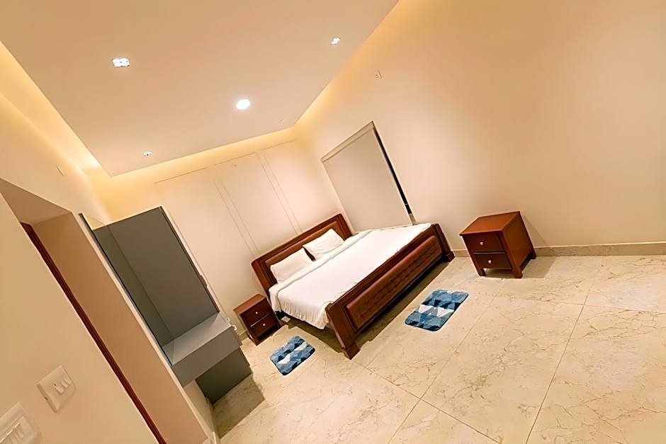 Queen's Hotel Mount garden Kodaikanal