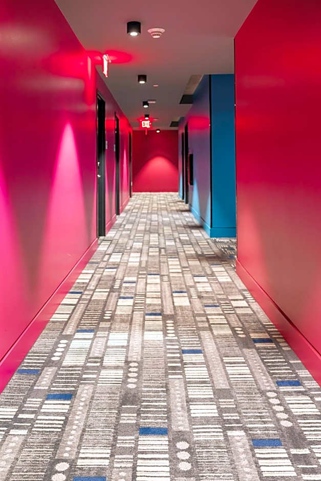 Lorenzo Hotel Dallas, Tapestry Collection by Hilton