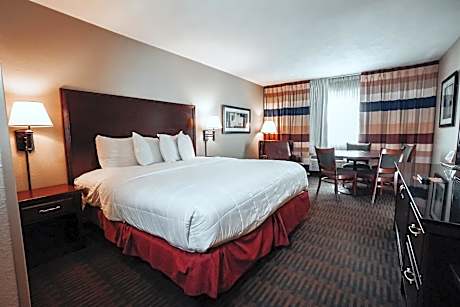 Superior Interior King Room