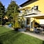 Al Porto Di Lucca B&B