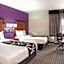 La Quinta Inn & Suites by Wyndham Miami Airport East