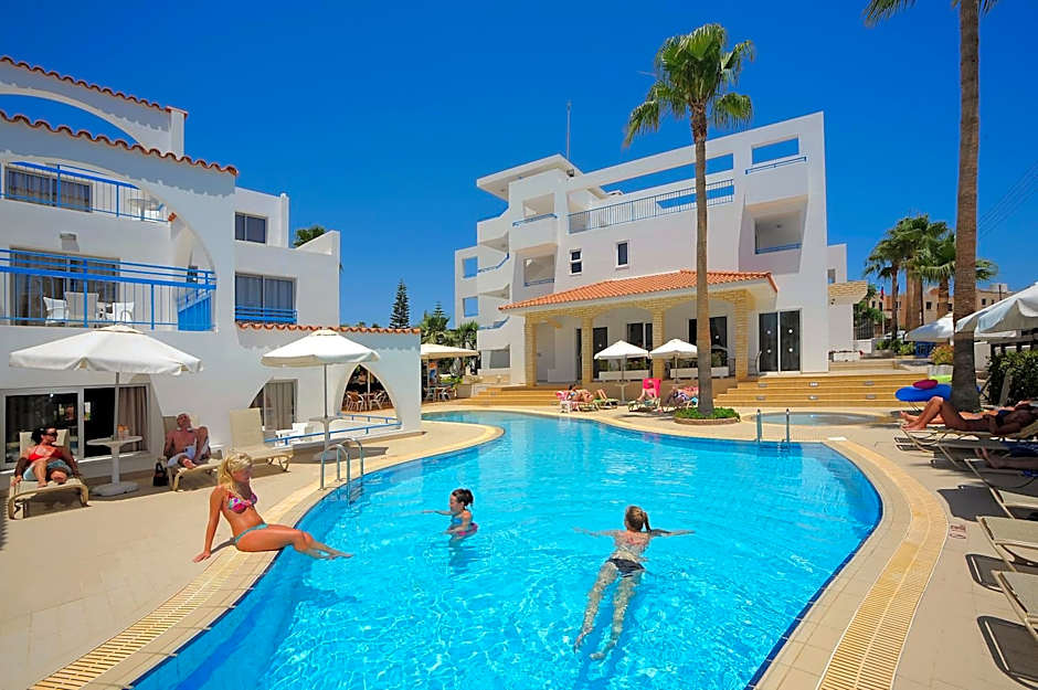 Petrosana Hotel Apartments