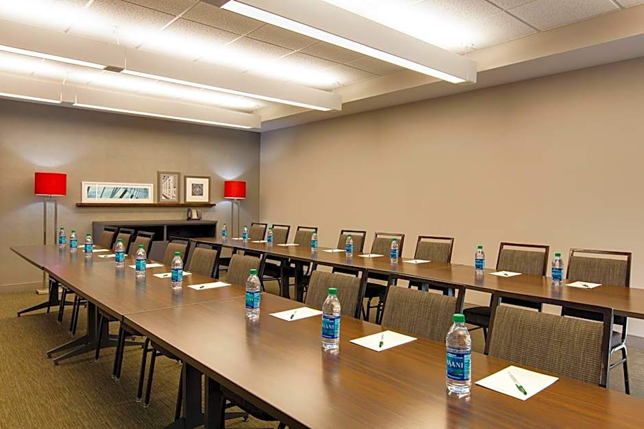 Country Inn & Suites by Radisson, Springfield Southeast