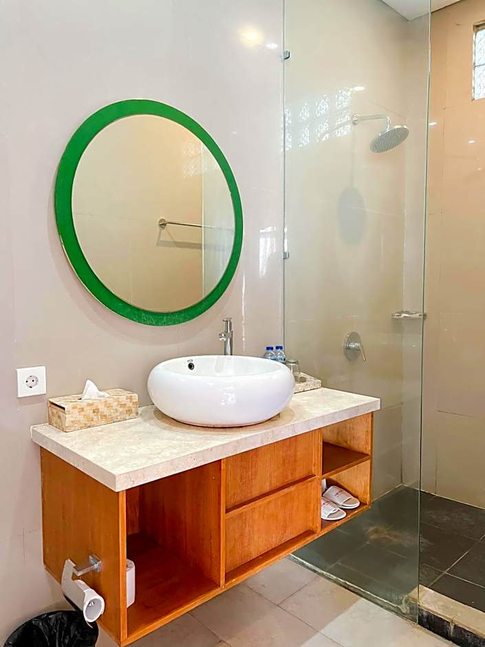 Apple Villa & Suite Seminyak