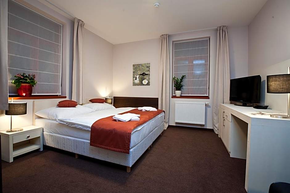 Photo 1 of 5 of Standard 1 Double Bed or 2 Beds