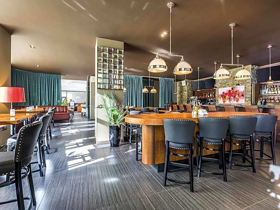 Novotel Montreal Aeroport