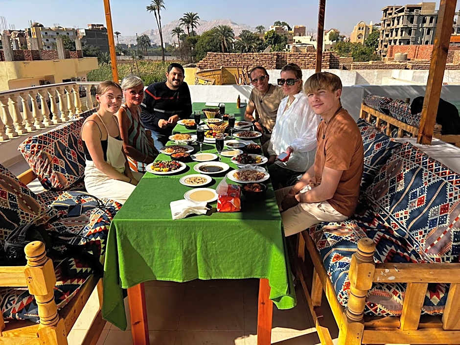 Mikhaila Guest House