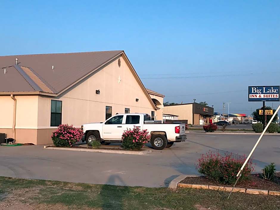 Big Lake Inn and Suites