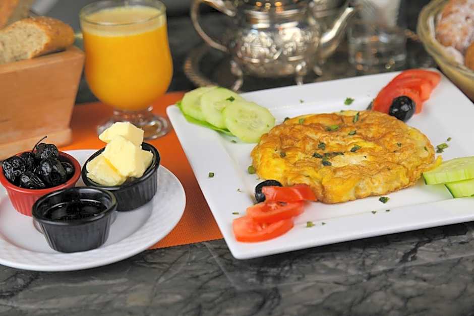 RENT-INN Suites Hotel