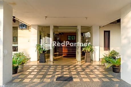 Cherry Pink Hotel Medan Mitra RedDoorz