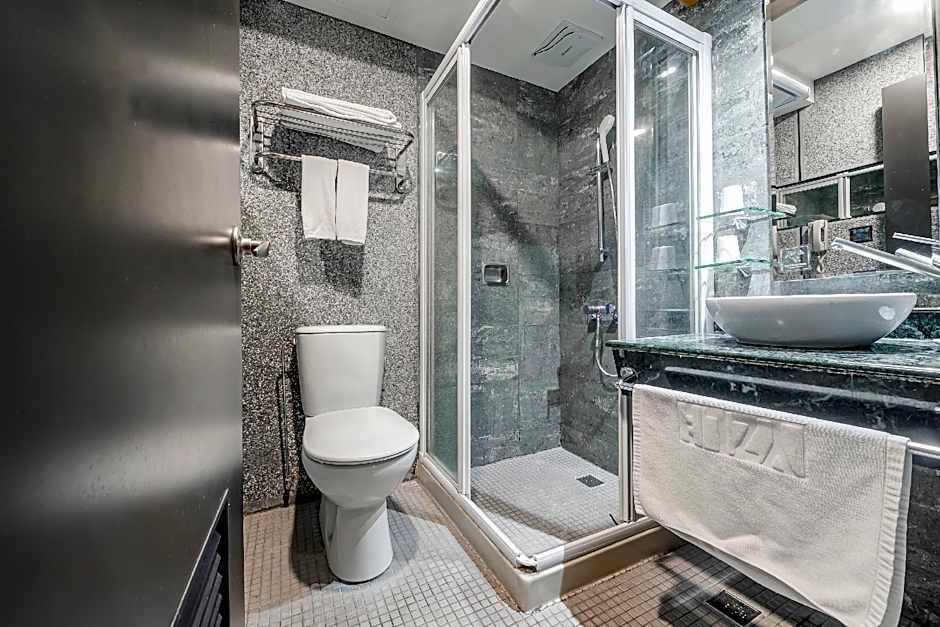 CHECK inn Express Taichung Fengchia