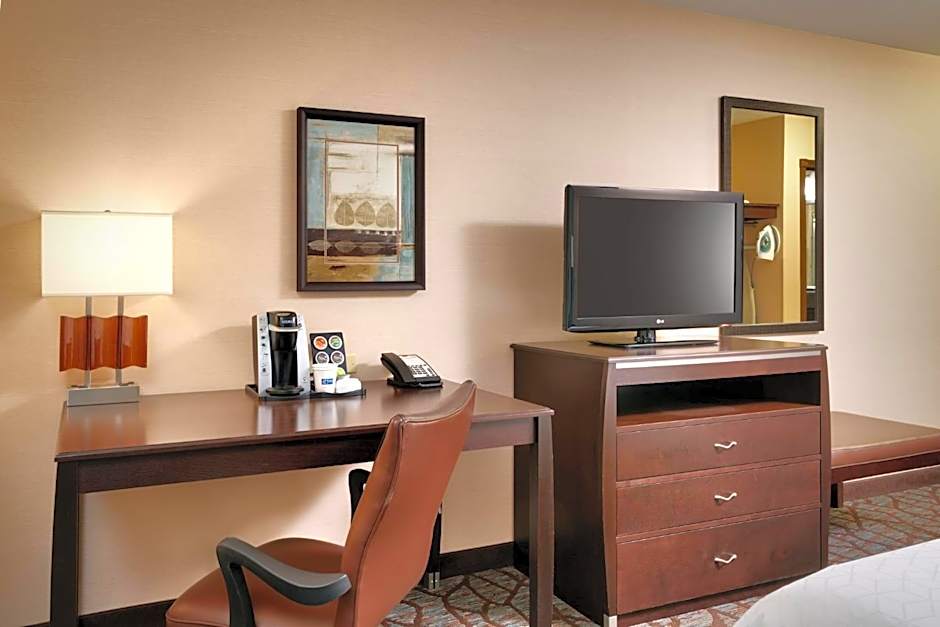 Holiday Inn Express Hotel & Suites Butte By IHG
