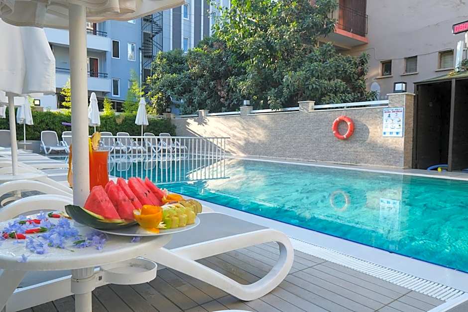 Kandelor Hotel