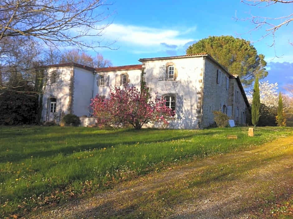 LA CAVERIE DE PEYROUX A ORTHEVIELLE (40300)