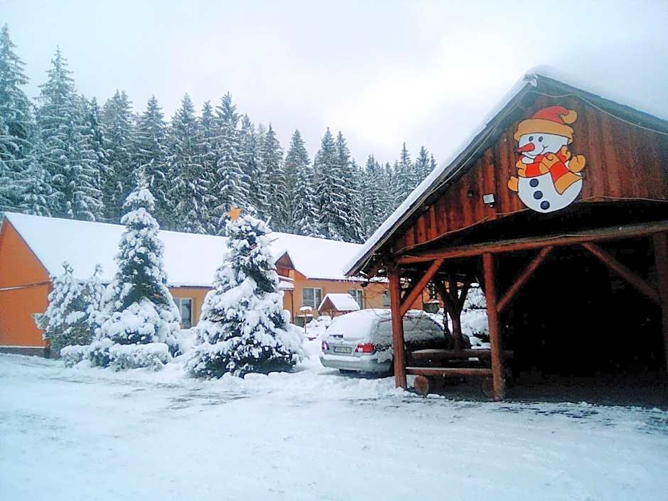 Ośrodek Wczasowy "GRONOSTAJ"