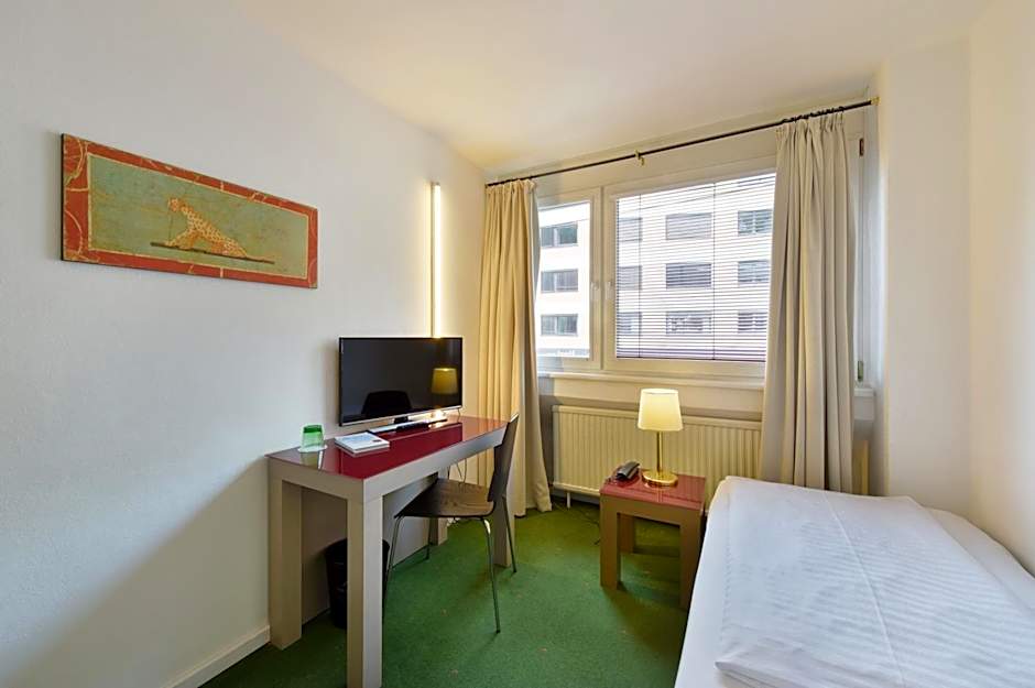 Hotel Neutor Express