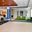 Holiday Inn Express & Suites - Chadron By IHG