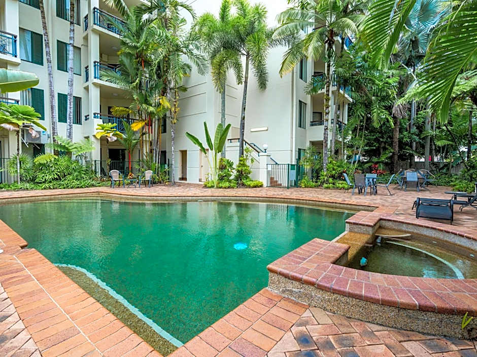 Cairns City Family Apartment - Wifi -Netflix - Pool