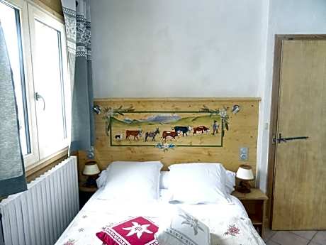 Two Connecting Double Rooms