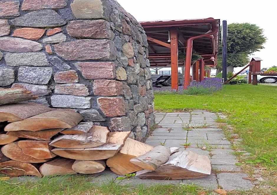 Zajazd CHATA Kębłowo