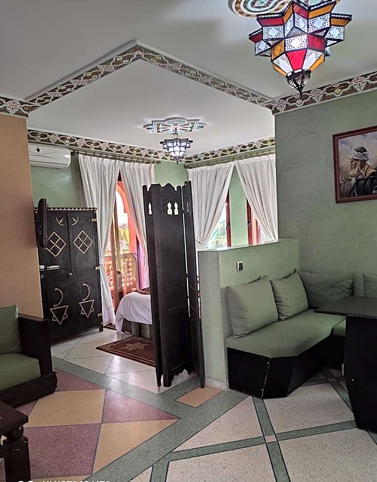 Equi Palace & SPA Near Aeroport