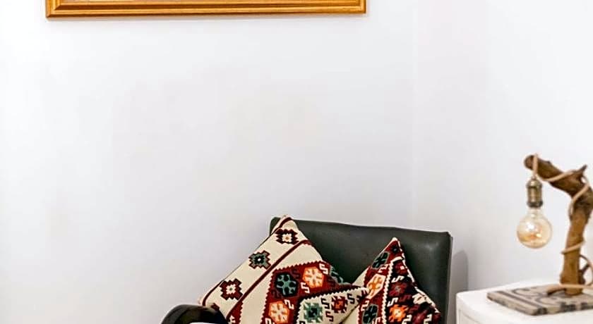 Museum Luxury Suites