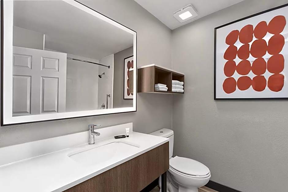 Hawthorn Extended Stay by Wyndham DFW Airport North