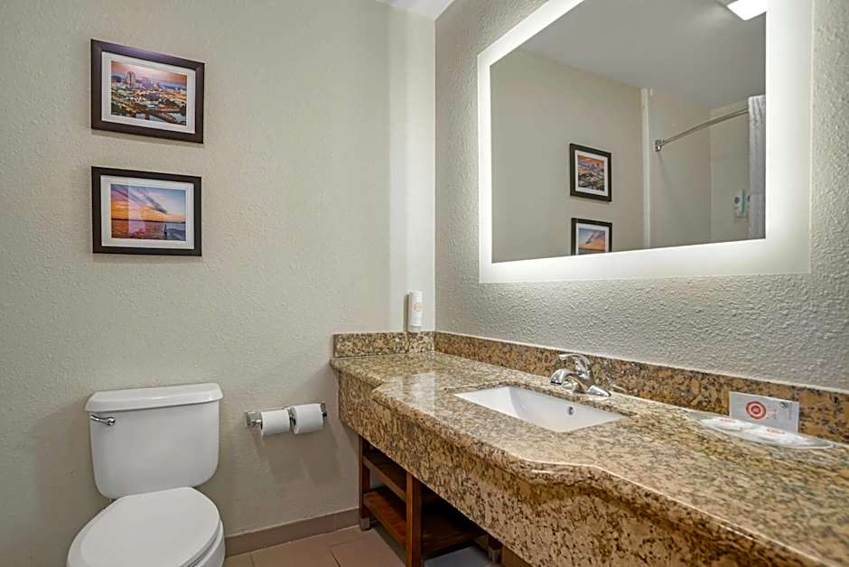 Comfort Suites Monroe