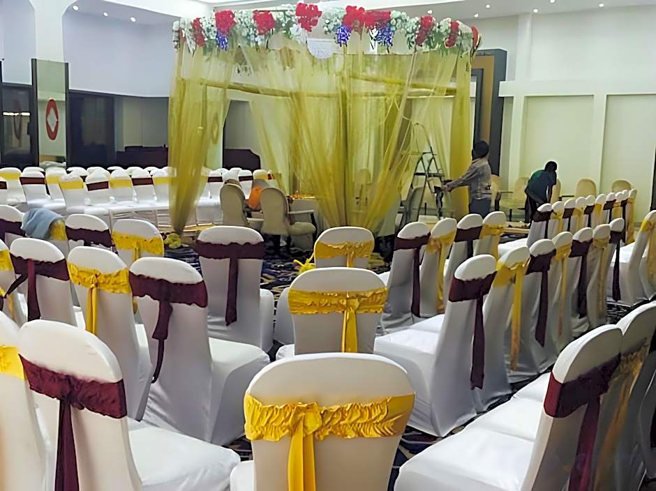 Hotel The Nagpur Ashok 