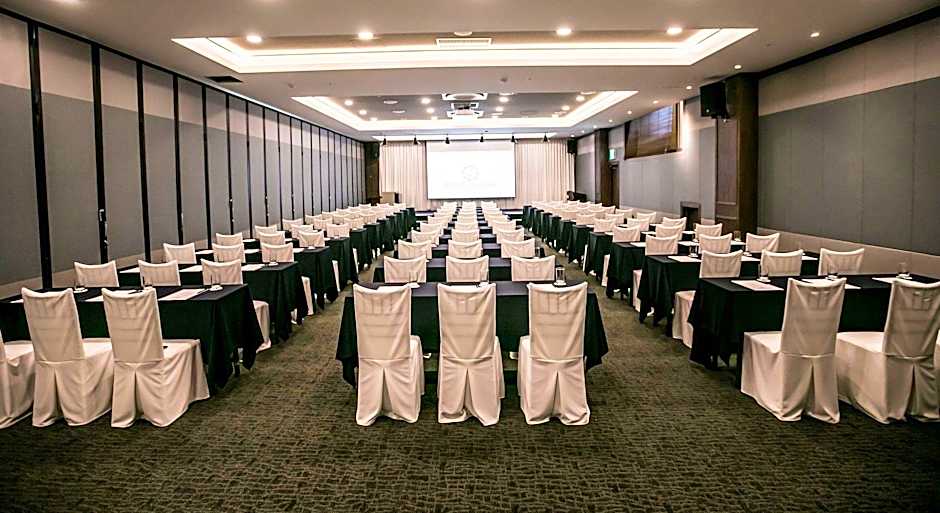 Dyne Oceano Hotel