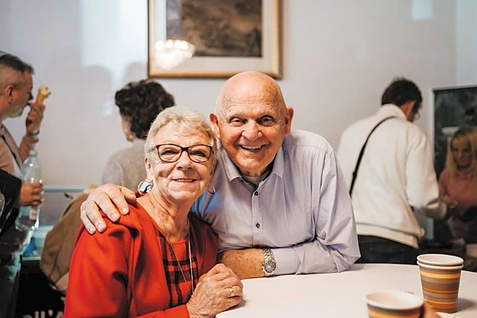 Pałac Bogaczów - noclegi - restauracja - przyjęcia