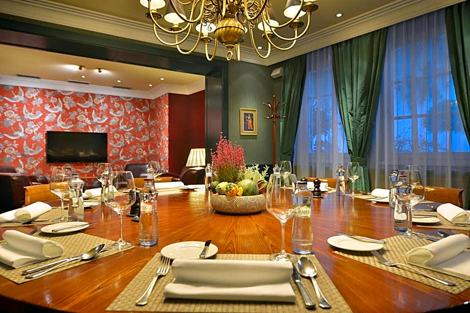 Marrol's Boutique Hotel