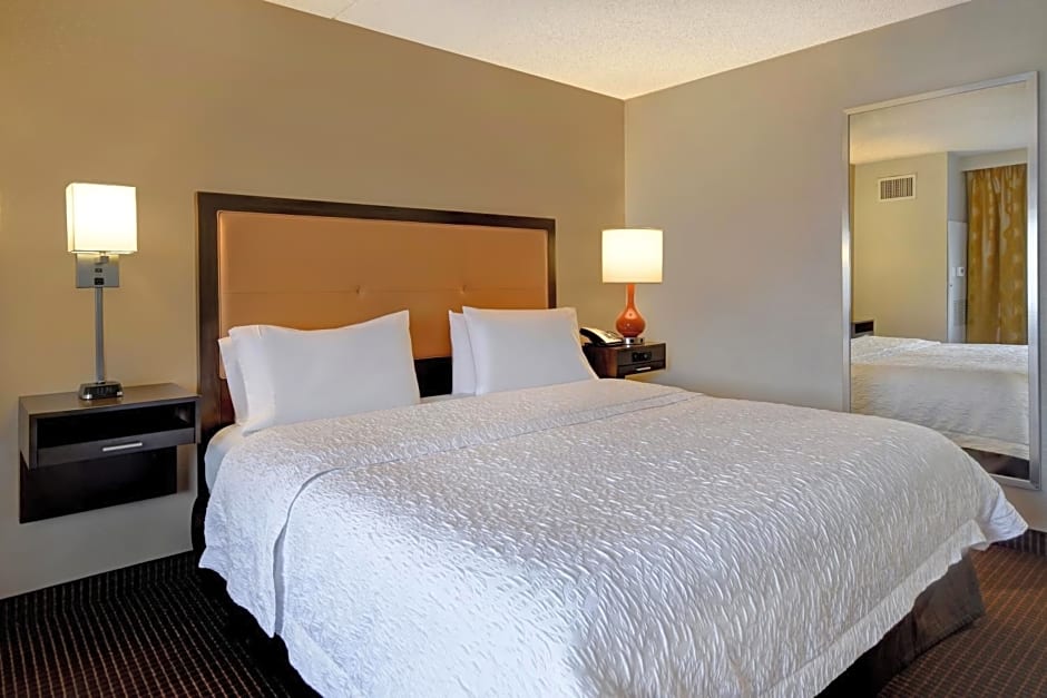 Hampton Inn NY-JFK