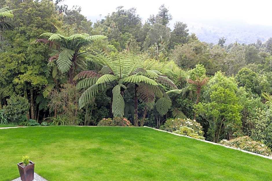 Patuha Rainforest Retreat