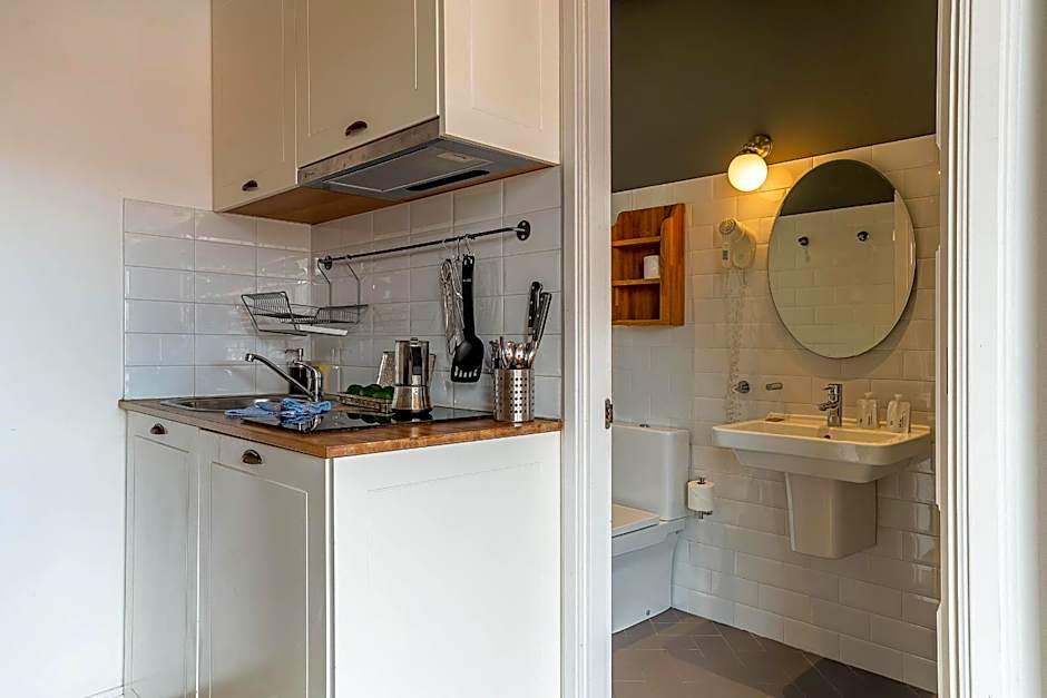 Casa Gracia Apartments