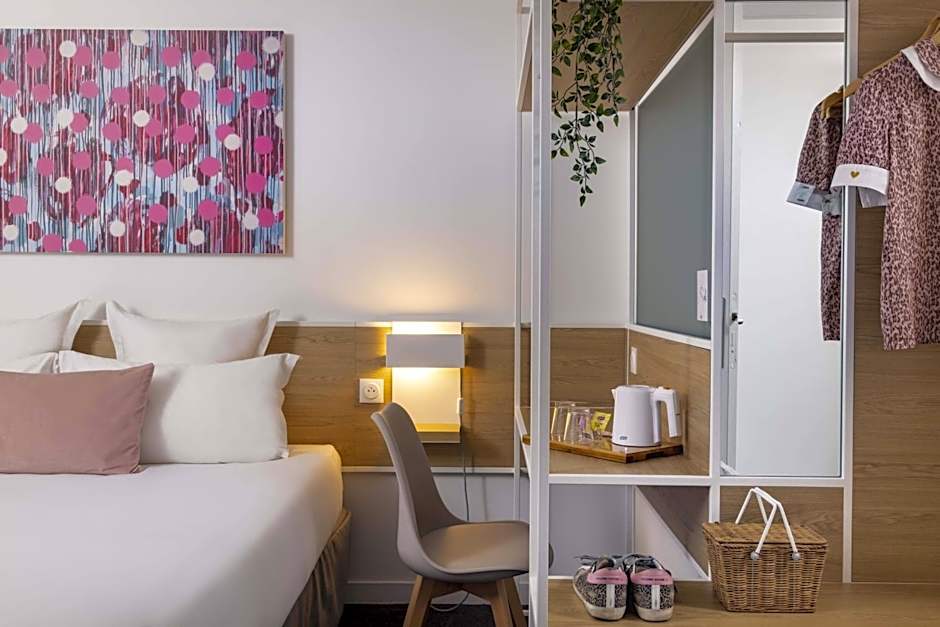 Hotel Paris Louis Blanc