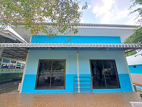 FriendTogether Armthong